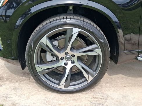 New 2026 Volvo XC90 B6 Ultra w/ Lounge Package AWD/4WD image 3