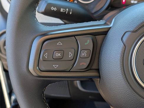 New 2025 Jeep Gladiator Sport image 17