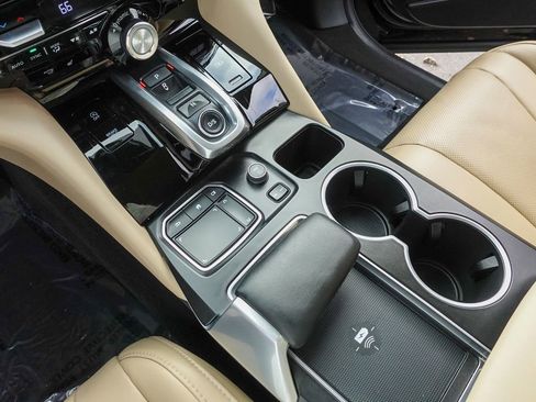 Certified 2023 Acura MDX SH-AWD w/ Technology Package image 21