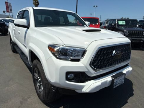 Used 2019 Toyota Tacoma TRD Sport RWD image 8
