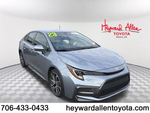 Certified 2022 Toyota Corolla SE image 1