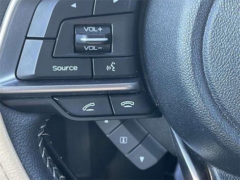 Used 2022 Subaru Outback Limited image 27