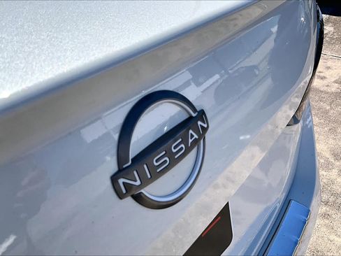 Used 2023 Nissan Altima 2.5 SV FWD image 10