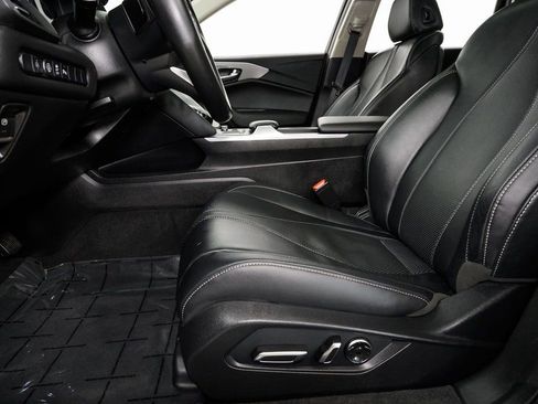 Certified 2025 Acura TLX w/ Technology Package image 11