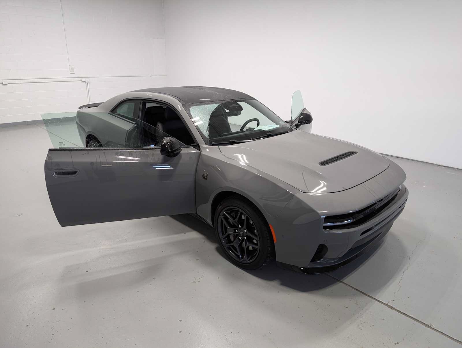 Used 2026 Dodge Charger Scat Pack w/ Blacktop Package AWD/4WD image 16