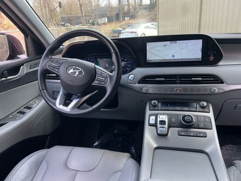 Used 2022 Hyundai Palisade SEL w/ 8P Bench Seat Package image 17