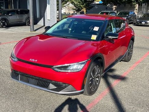 Certified 2024 Kia EV6 Light image 3