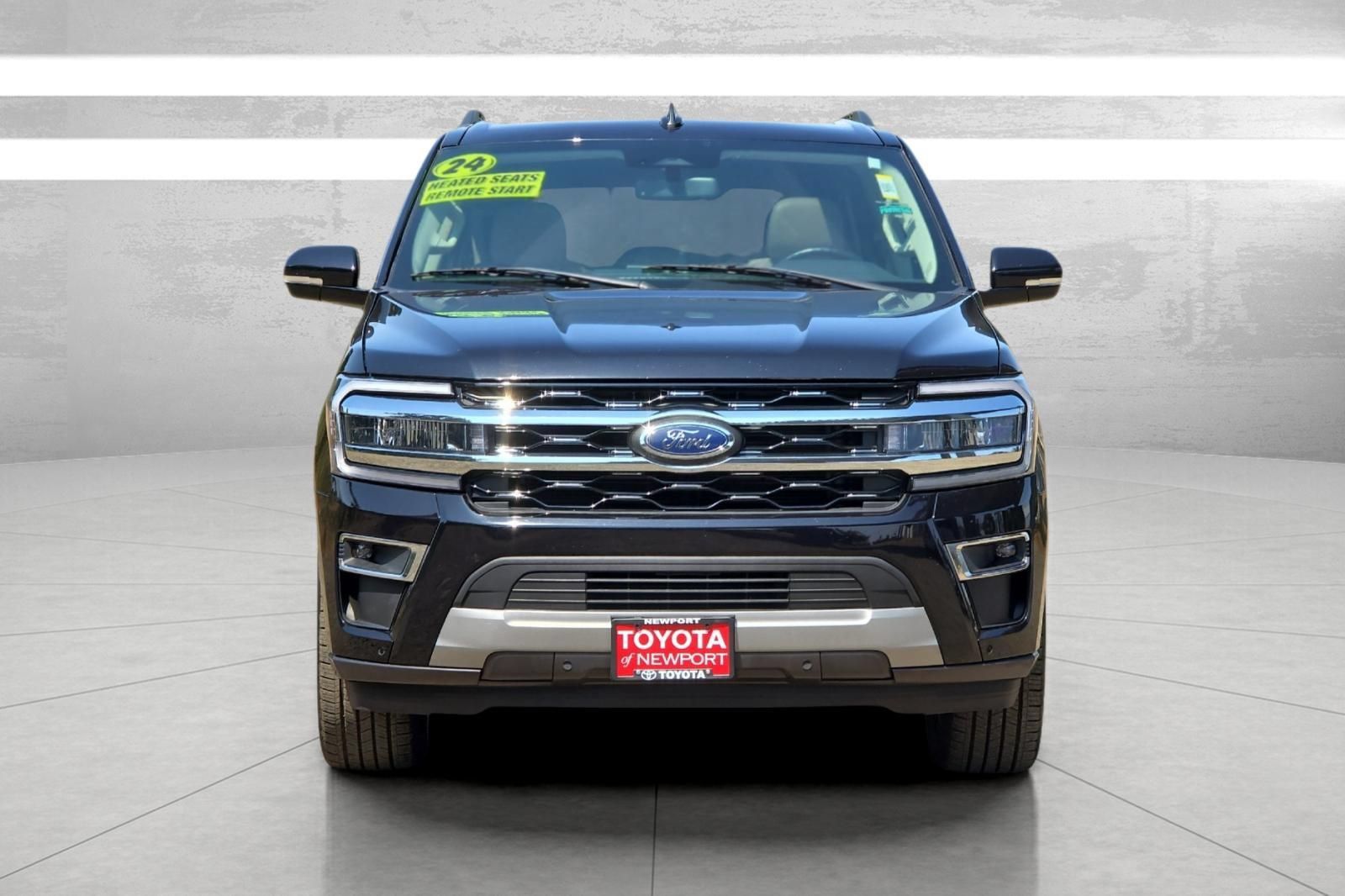 Used 2024 Ford Expedition Max Limited AWD/4WD image 6