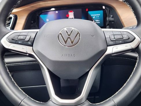 Certified 2024 Volkswagen Atlas SE AWD/4WD image 25