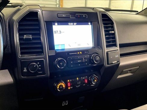 Used 2019 Ford F150 XLT w/ Equipment Group 302A Luxury image 7