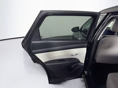 Used 2025 Hyundai Tucson SEL FWD image 26