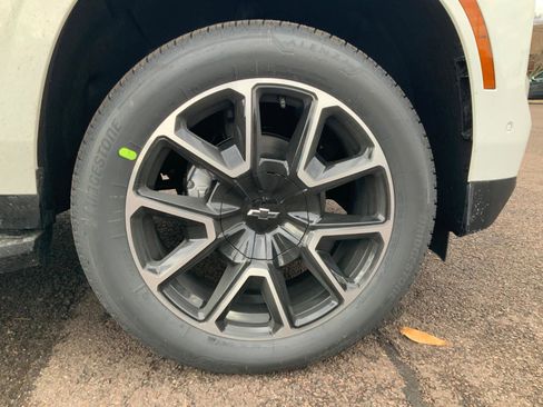 New 2026 Chevrolet Tahoe RST image 9