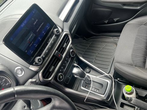 Used 2020 Ford EcoSport SE w/ SE Convenience Package image 9