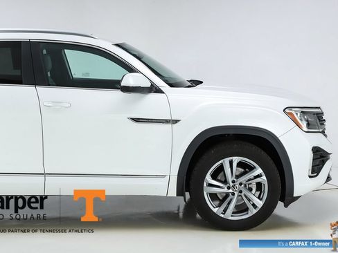 Used 2024 Volkswagen Atlas Cross Sport SEL R-Line AWD/4WD image 51
