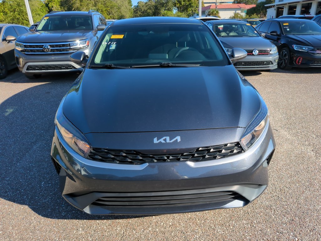 Used 2024 Kia Forte LXS w/ LXS Technology Package FWD image 3