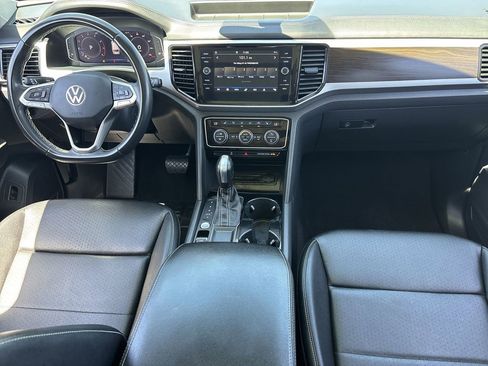 Used 2023 Volkswagen Atlas SE FWD image 12