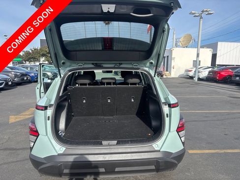 Used 2024 Hyundai Kona SEL FWD image 11