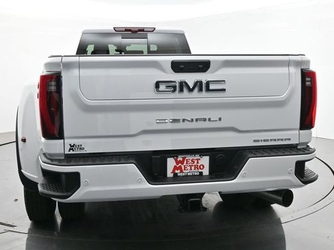New 2026 GMC Sierra 3500 Denali Ultimate image 34