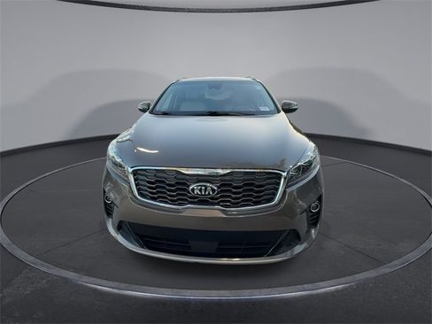 Used 2019 Kia Sorento EX image 3