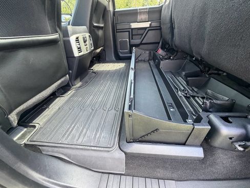 Used 2017 Ford F250 Lariat w/ Lariat Ultimate Package AWD/4WD image 43