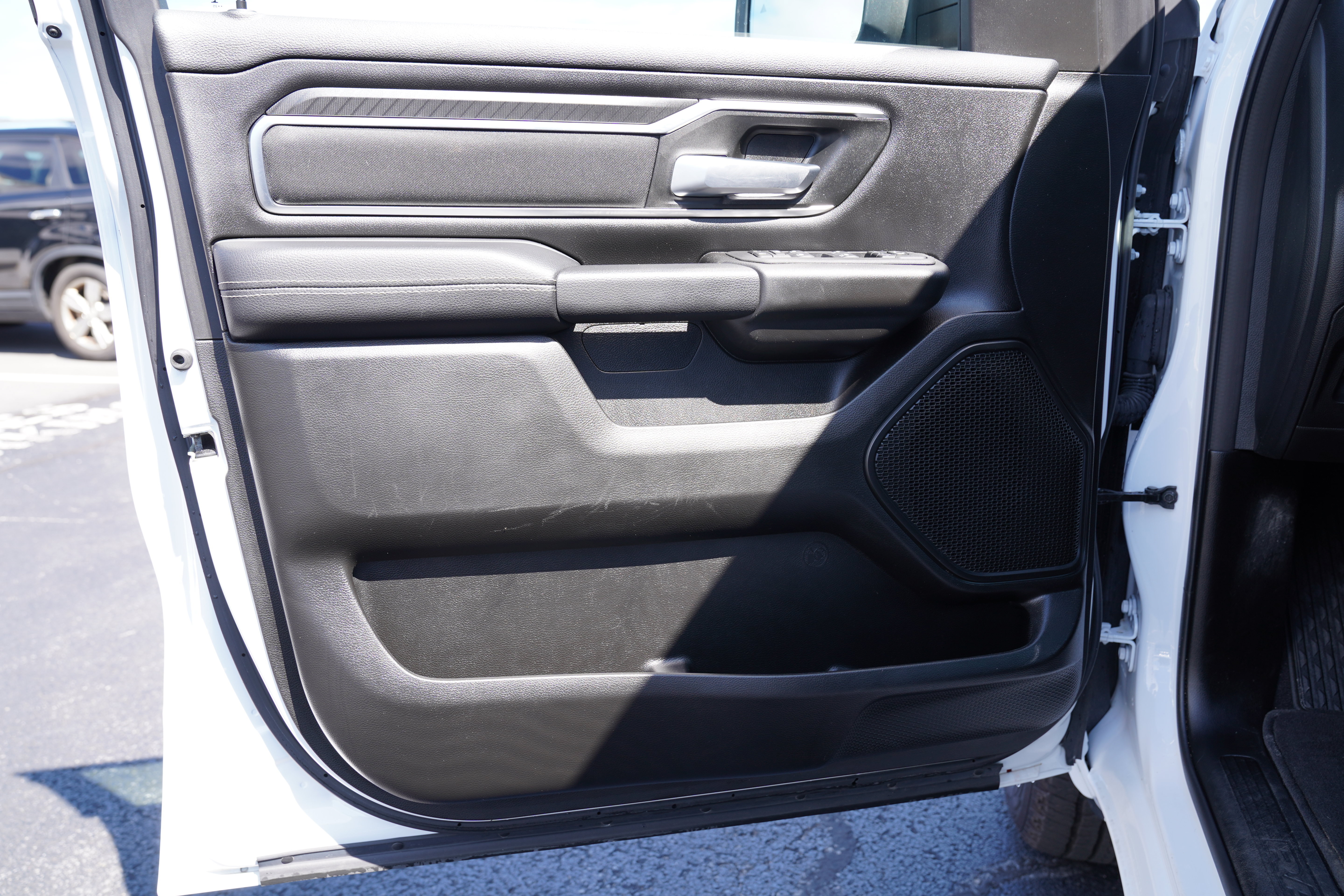 Used 2025 RAM 1500 Big Horn AWD/4WD image 16