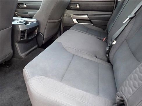 Used 2022 Toyota Tundra SR5 w/ SR5 Convenience Package AWD/4WD image 9