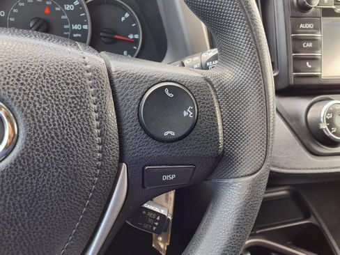 Used 2016 Toyota RAV4 LE AWD/4WD image 15