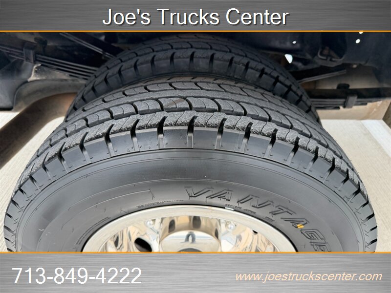 Used 2019 RAM 3500 Tradesman w/ Chrome Appearance Group RWD image 47