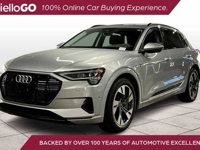 Used 2022 Audi e-tron Premium w/ Convenience Plus Package