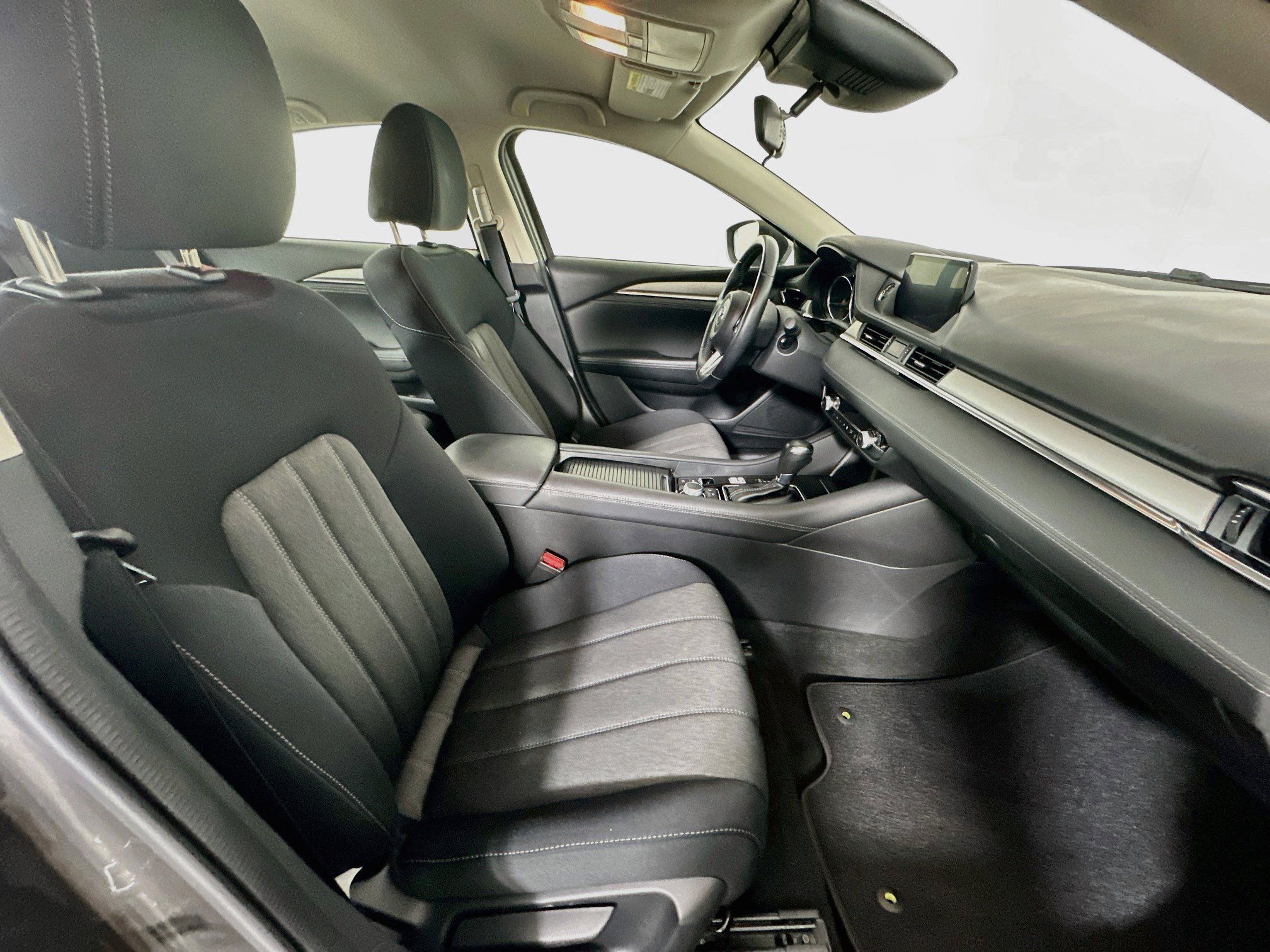 Used 2018 MAZDA MAZDA6 Sport FWD image 29