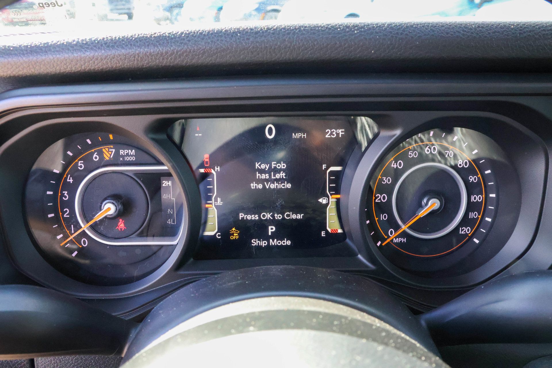 New 2026 Jeep Gladiator Sport AWD/4WD image 30