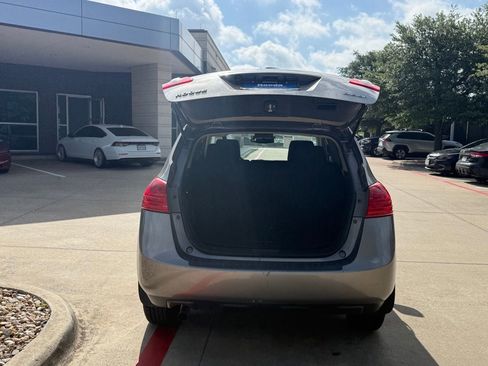 Used 2010 Nissan Rogue S w/ 360 Degree Value Pkg FWD image 5
