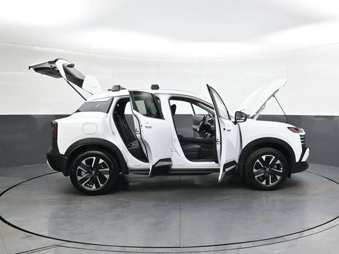 Certified 2026 Nissan Kicks SV w/ Cold Weather Package AWD/4WD image 44