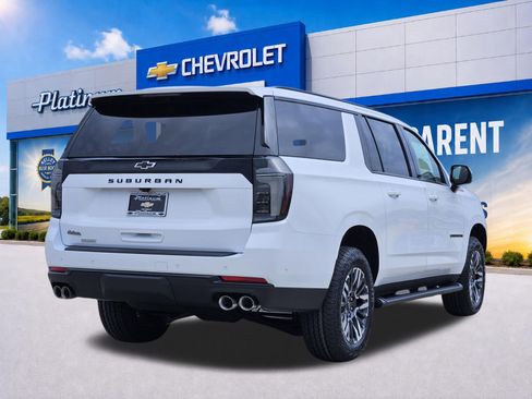 New 2026 Chevrolet Suburban Z71 w/ Comfort Package AWD/4WD image 5