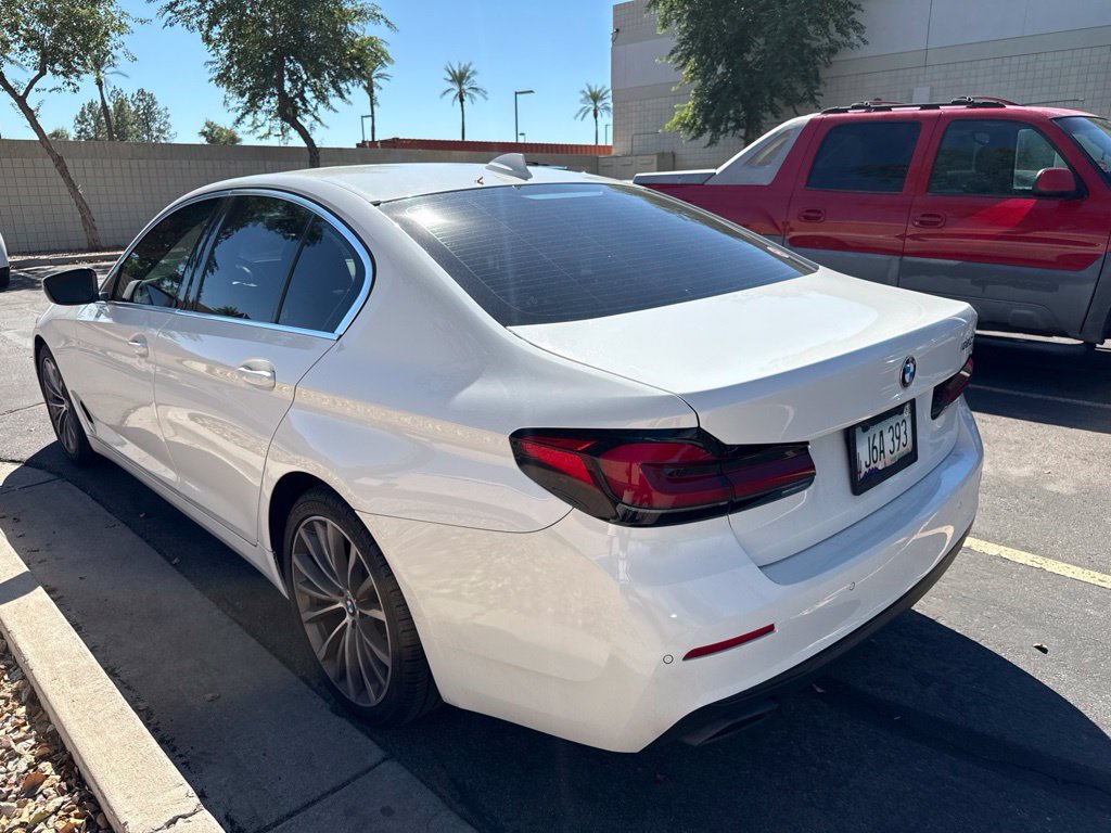Used 2022 BMW 530i w/ Convenience Package RWD image 6