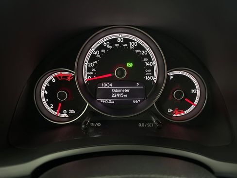 Used 2019 Volkswagen Beetle 2.0T SE image 14