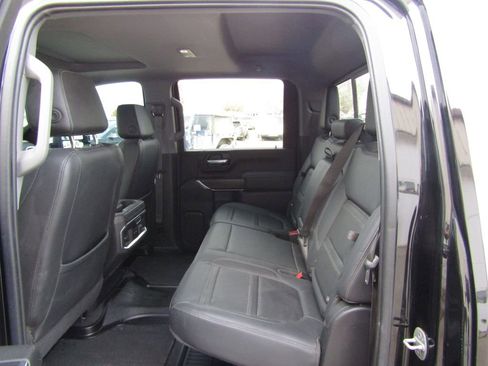 Used 2023 GMC Sierra 2500 Denali w/ Denali Black Diamond Edition image 41