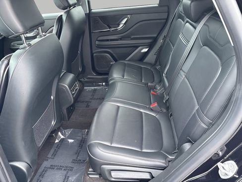 Used 2022 Lincoln Corsair Reserve image 8