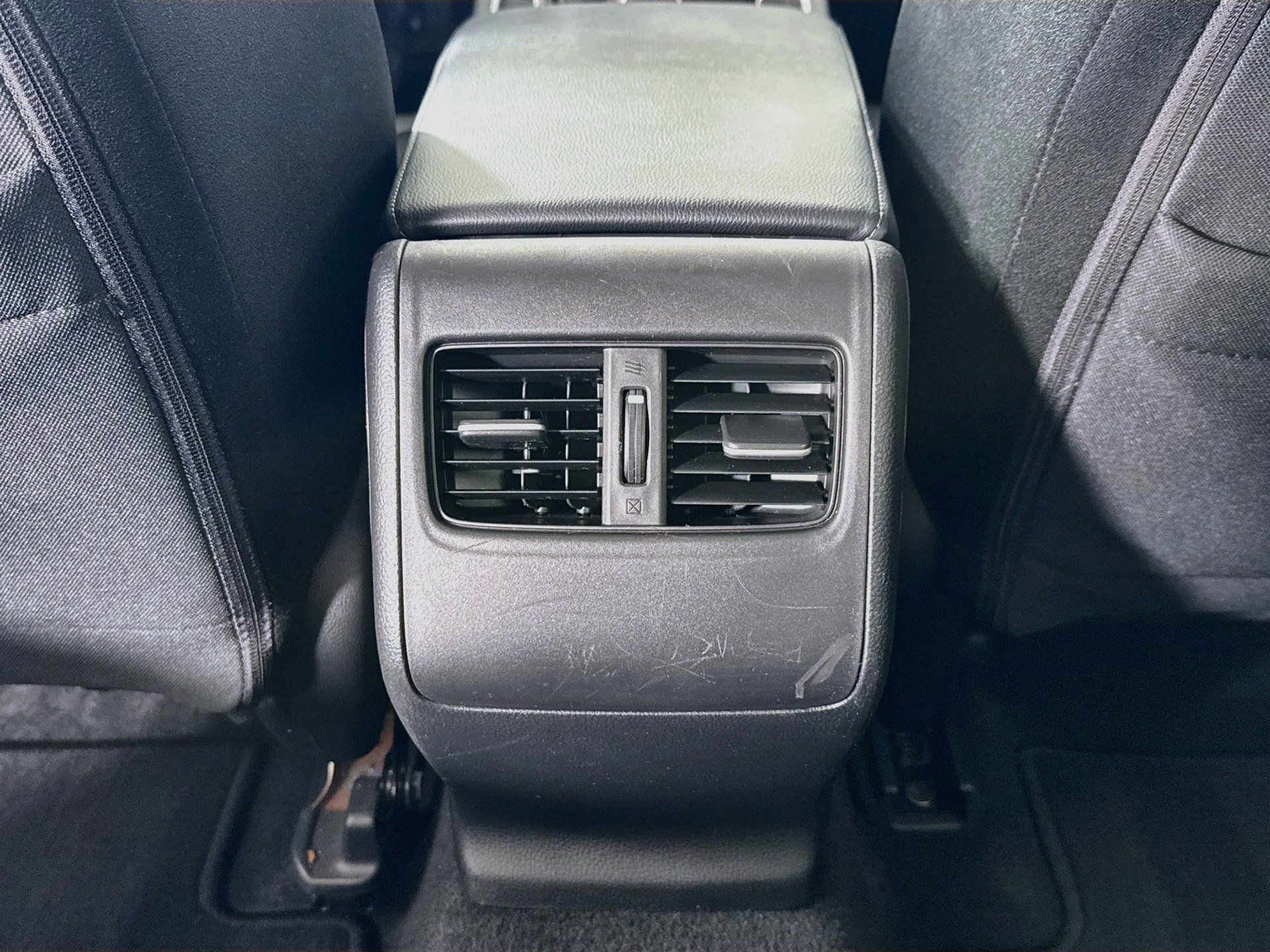 Used 2018 Honda Accord EX image 27