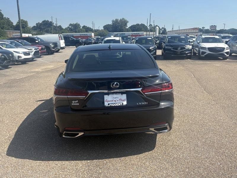 Used 2018 Lexus LS 500 w/ Interior Upgrade Package RWD image 41