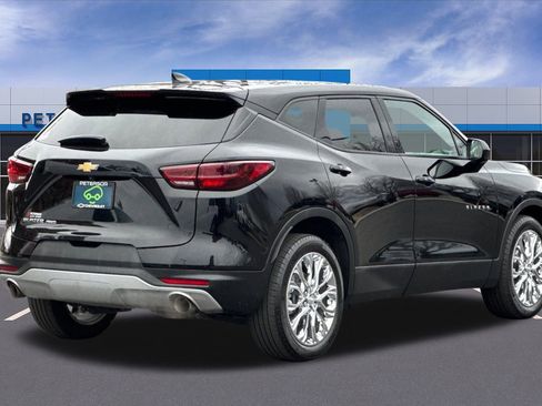 Certified 2023 Chevrolet Blazer LT image 4