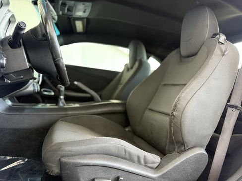 Used 2013 Chevrolet Camaro LT image 15