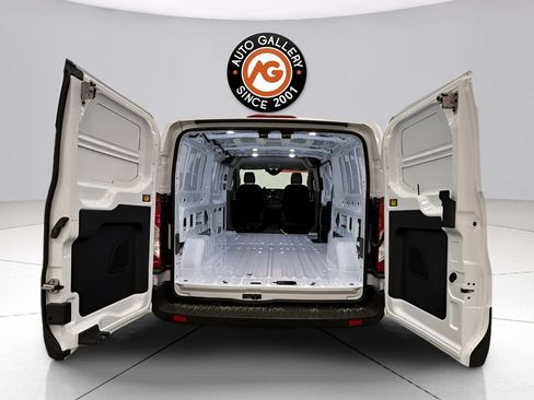 Used 2024 Ford Transit 250 Low Roof RWD image 26