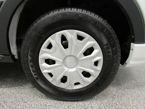 Used 2023 Ford Transit 350 XLT RWD image 13