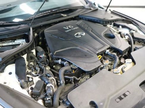 Used 2020 INFINITI Q50 Luxe w/ Essential Package (3.0T Luxe) RWD image 33