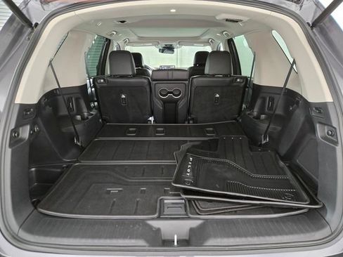 Used 2023 Honda Pilot Elite image 20
