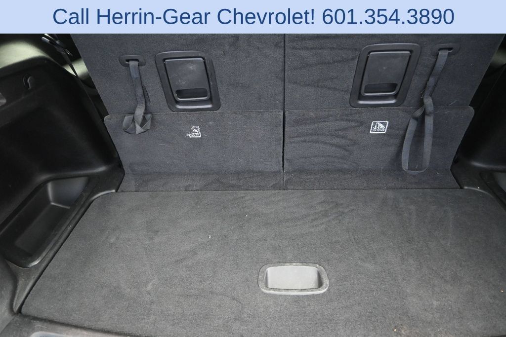 Used 2023 Jeep Grand Cherokee L Laredo RWD image 20