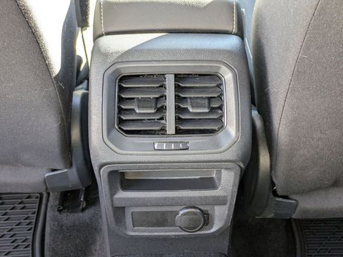 Used 2023 Volkswagen Tiguan S image 30