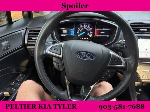 Used 2018 Ford Fusion Titanium FWD image 20