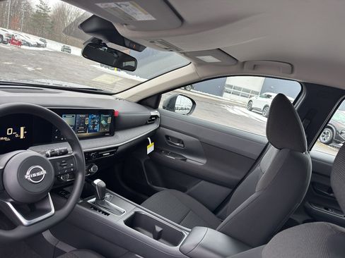 New 2026 Nissan Kicks S image 24